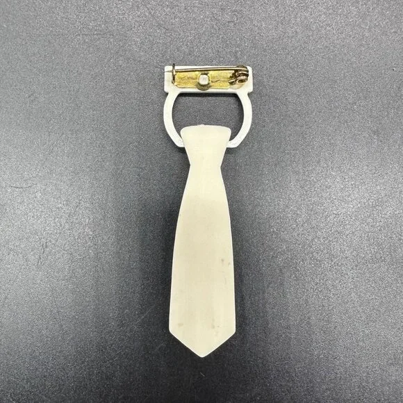 Vintage Brooch Pin Necktie Novelty Accessory Tie Cream Plastic Rhinestones Retro - Picture 3 of 6